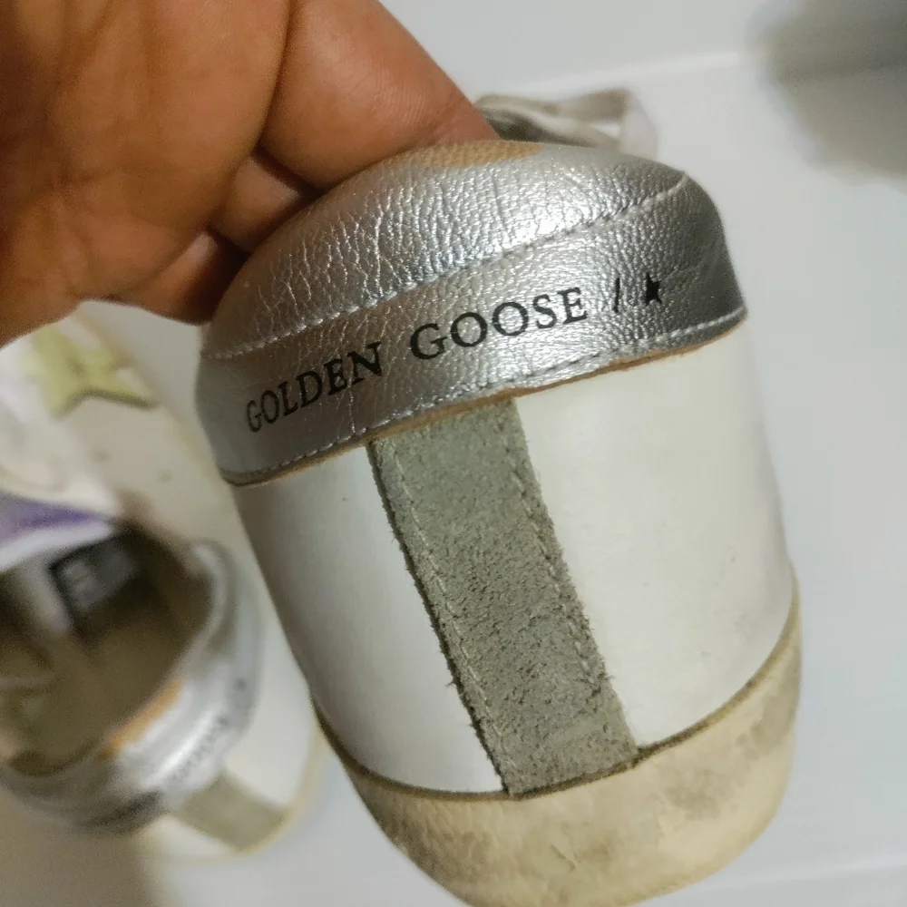 Golden Goose questions leave